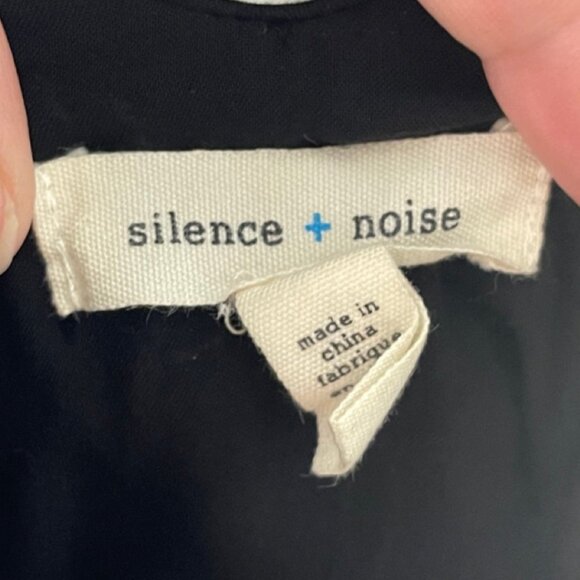 SILENCE + NOISE | Black Short Dress White Abstract Elephant Pattern | Size L - Picture 8 of 13